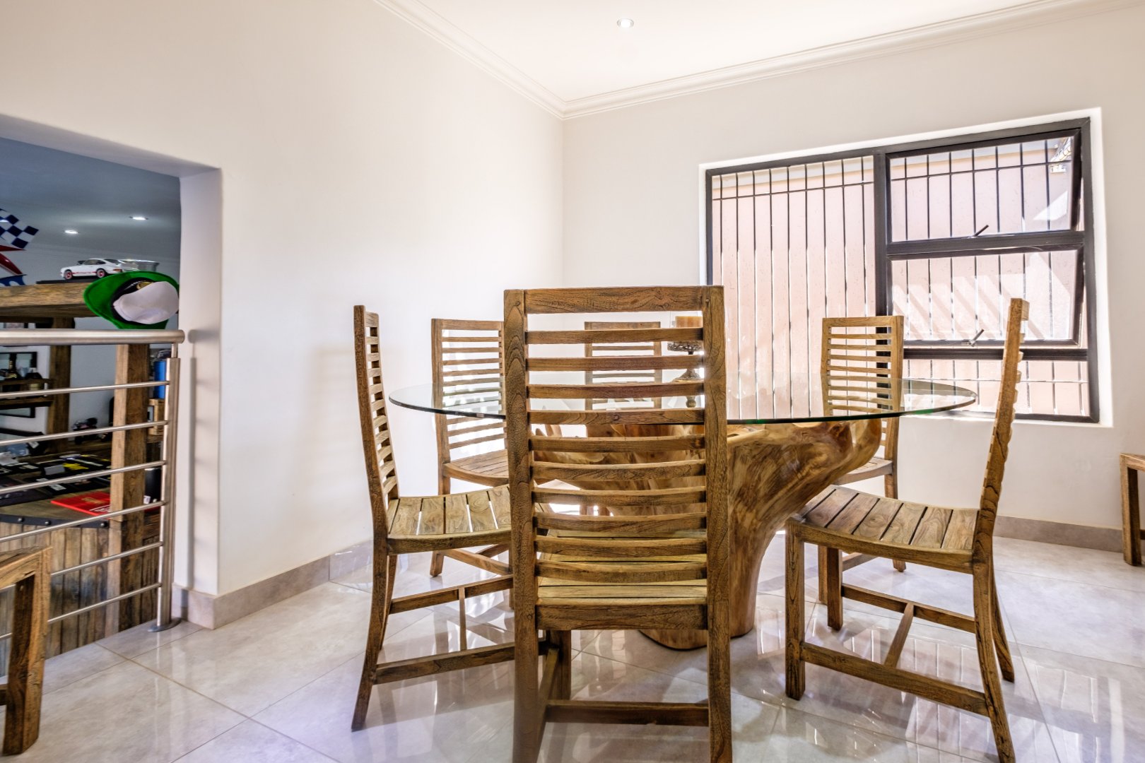 4 Bedroom Home + Flatlet For Sale in Bassonia, foto 24
